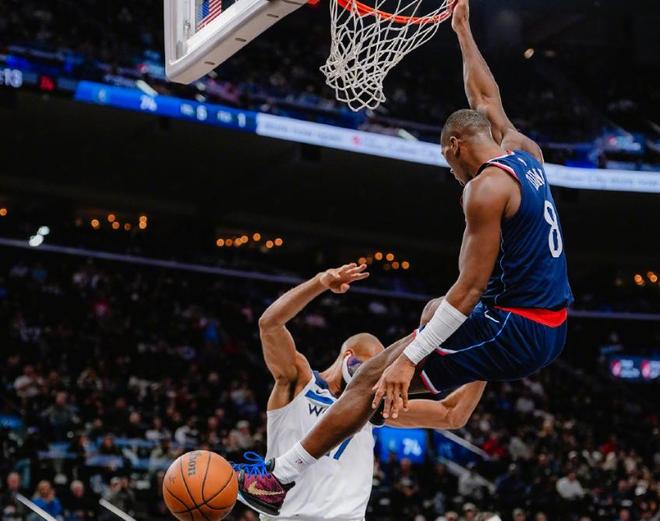 快船力克森林狼登西部第八 深度阵容重塑竞争力