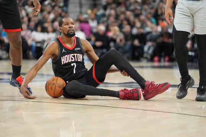 火箭加时遭森林狼逆转 杜兰特陷季后赛危机