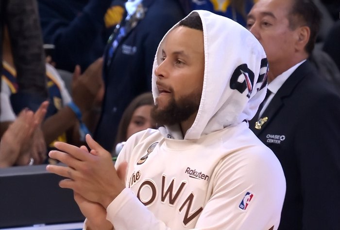 库里复出率队险胜国王 穆