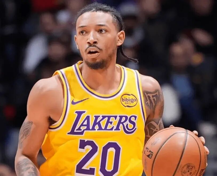 湖人轻取勇士 尼克-史密斯三分神准助队取胜